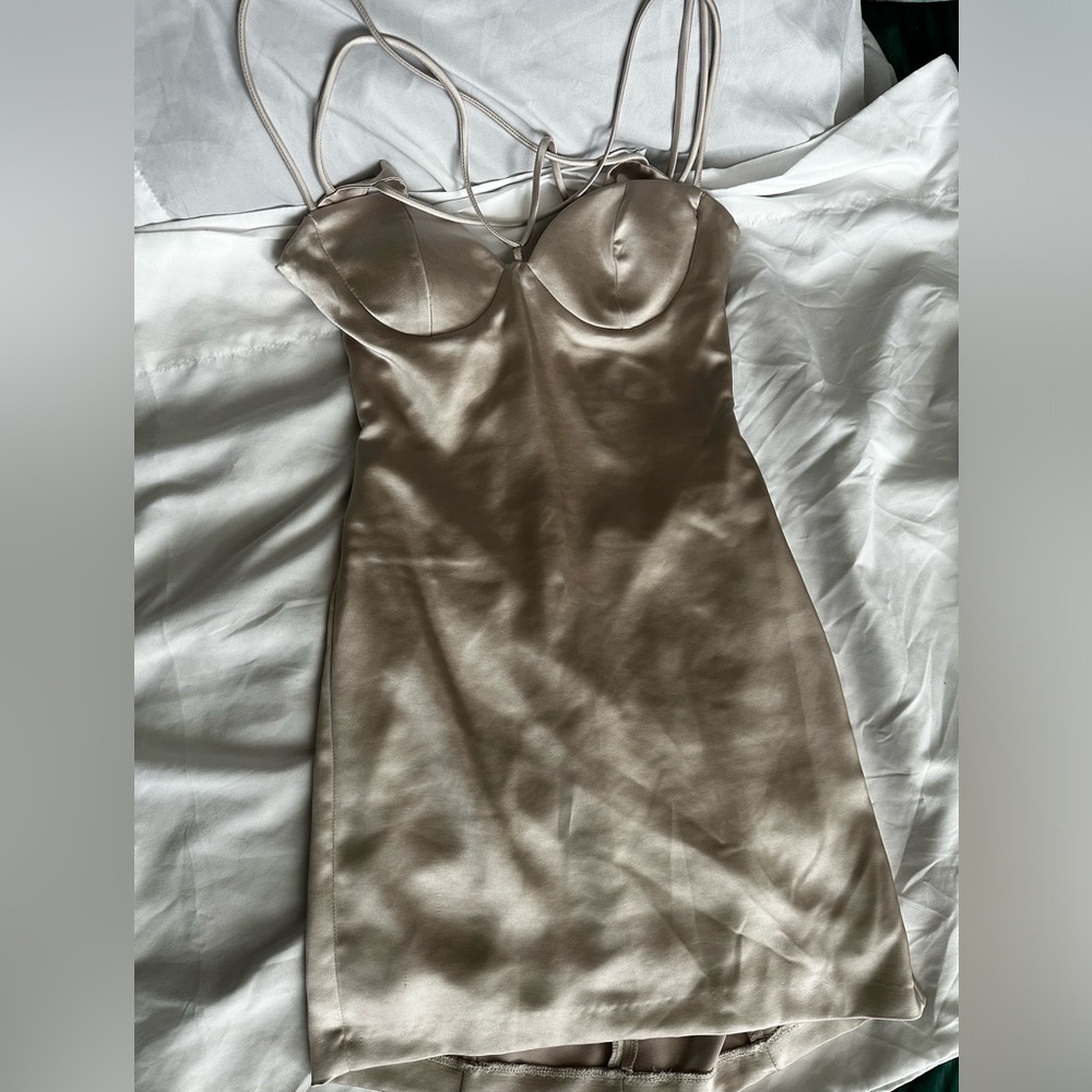 Zara satin dress xs